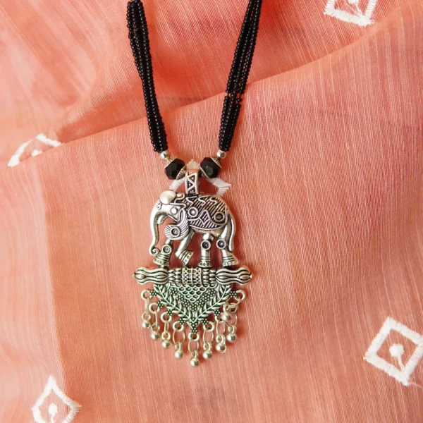 Lightweight Jewellery Set – Elegant & Comfortable