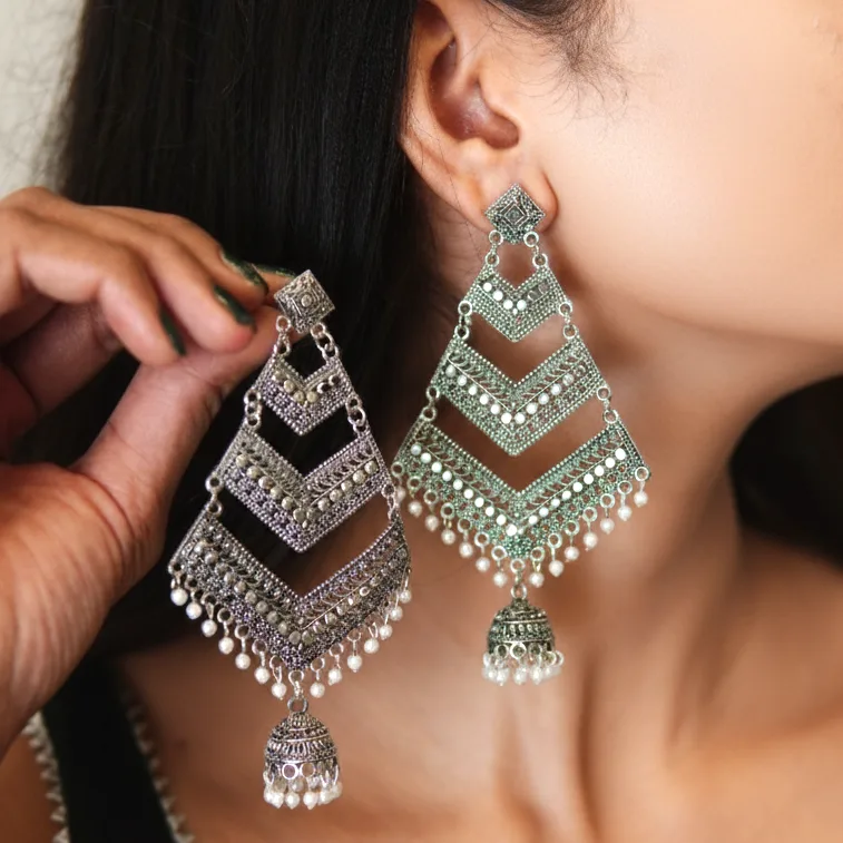Multi-layer earrings for women – stylish and lightweight jewelry