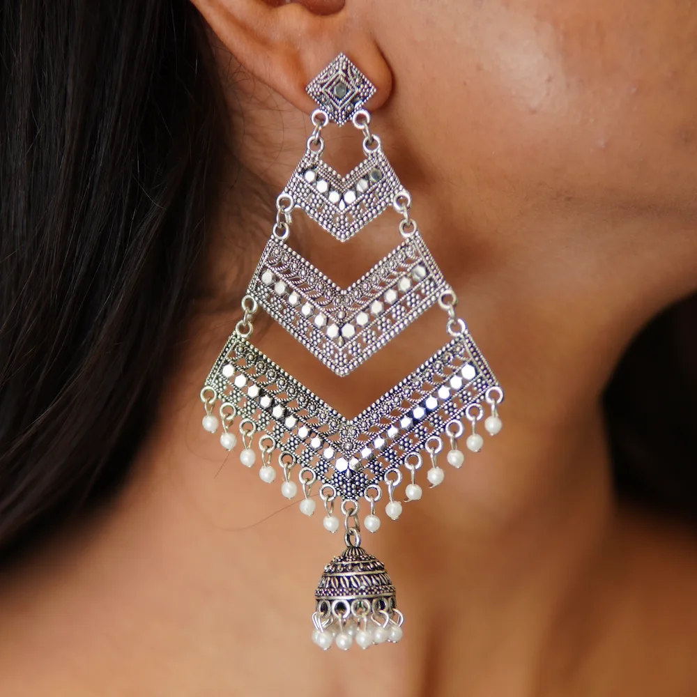 Multi-layer earrings for women – stylish and lightweight jewelry
