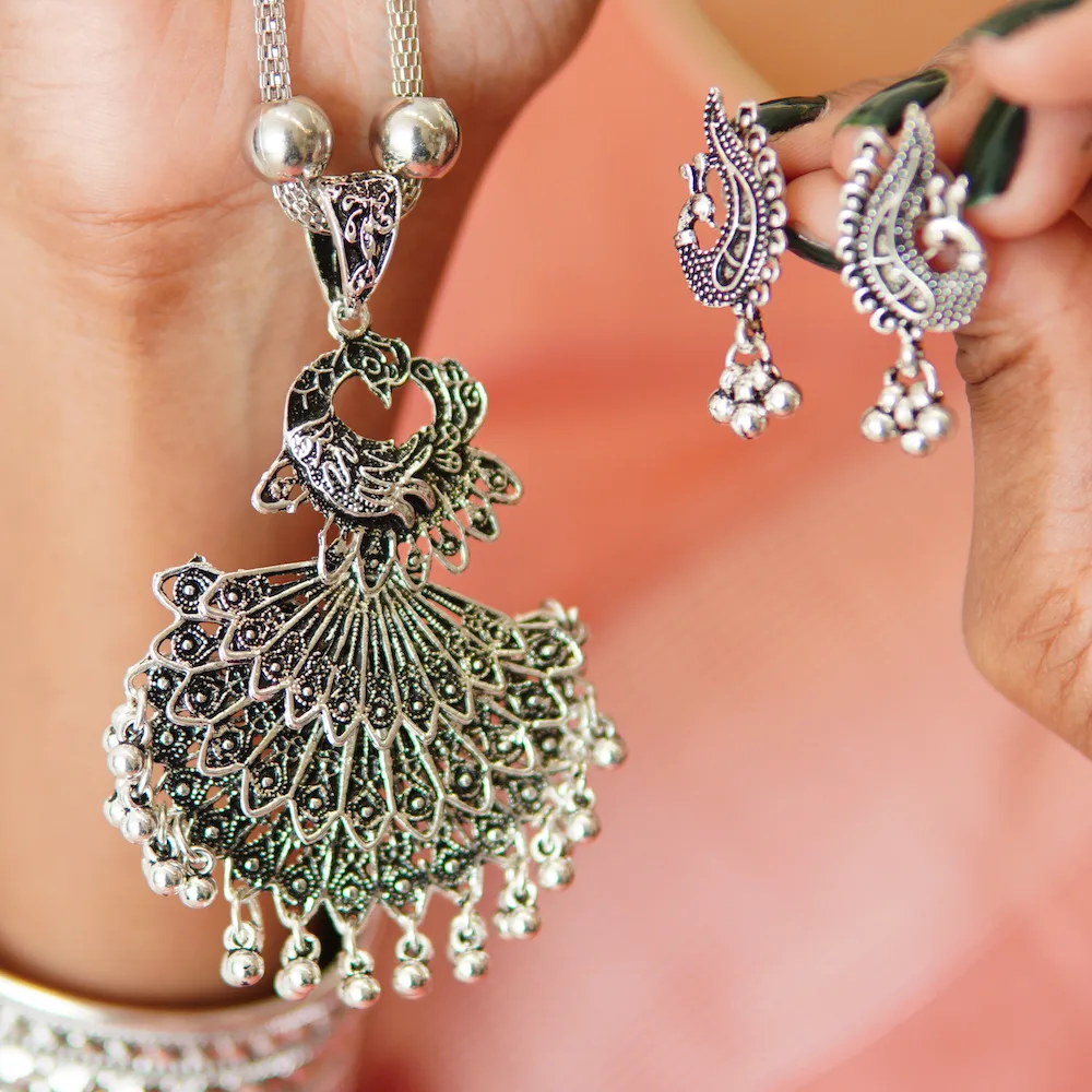 Elegant oxidised classic necklace set perfect for ethnic occasions