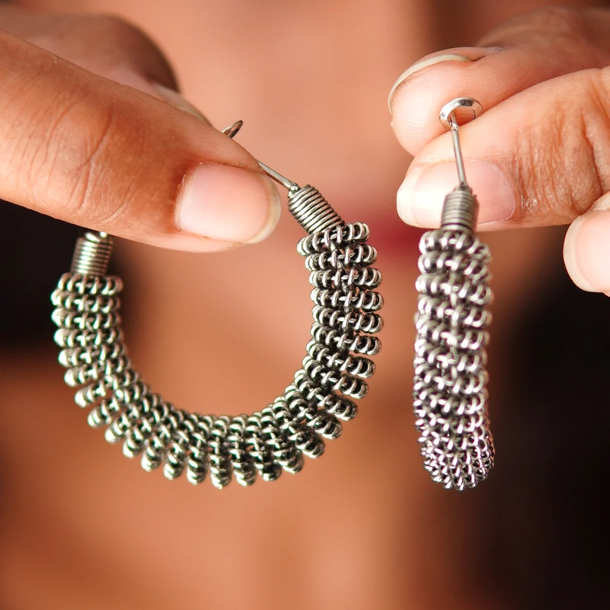 closeup-oxidised-earrings-net-pattern