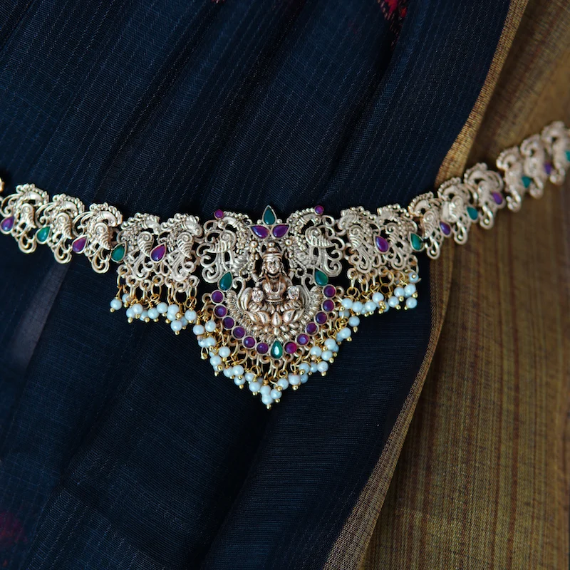 South Indian Jewellery Set for Women – Heavy & Traditional - Image 3