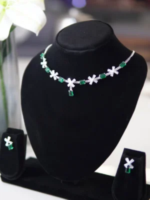 elegant green emerald necklace and matching earring set for women