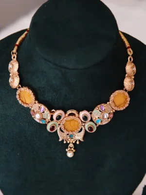 necklace with kundan detailing traditional set huviena
